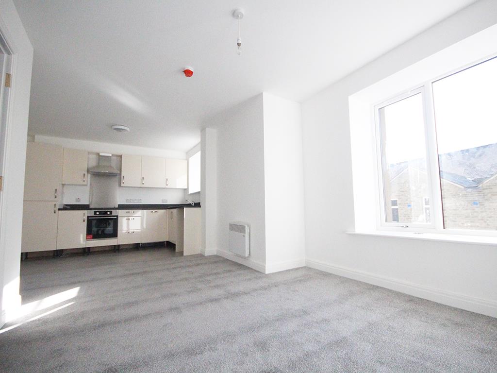 2 bedroom apartment To Let in Earby - IMG_5417.jpg